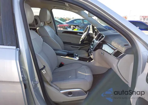 2013 Mercedes-Benz Gl 450 4Matic z USA, uszkodzony, nr VIN 4JGDF7CE9DA187413